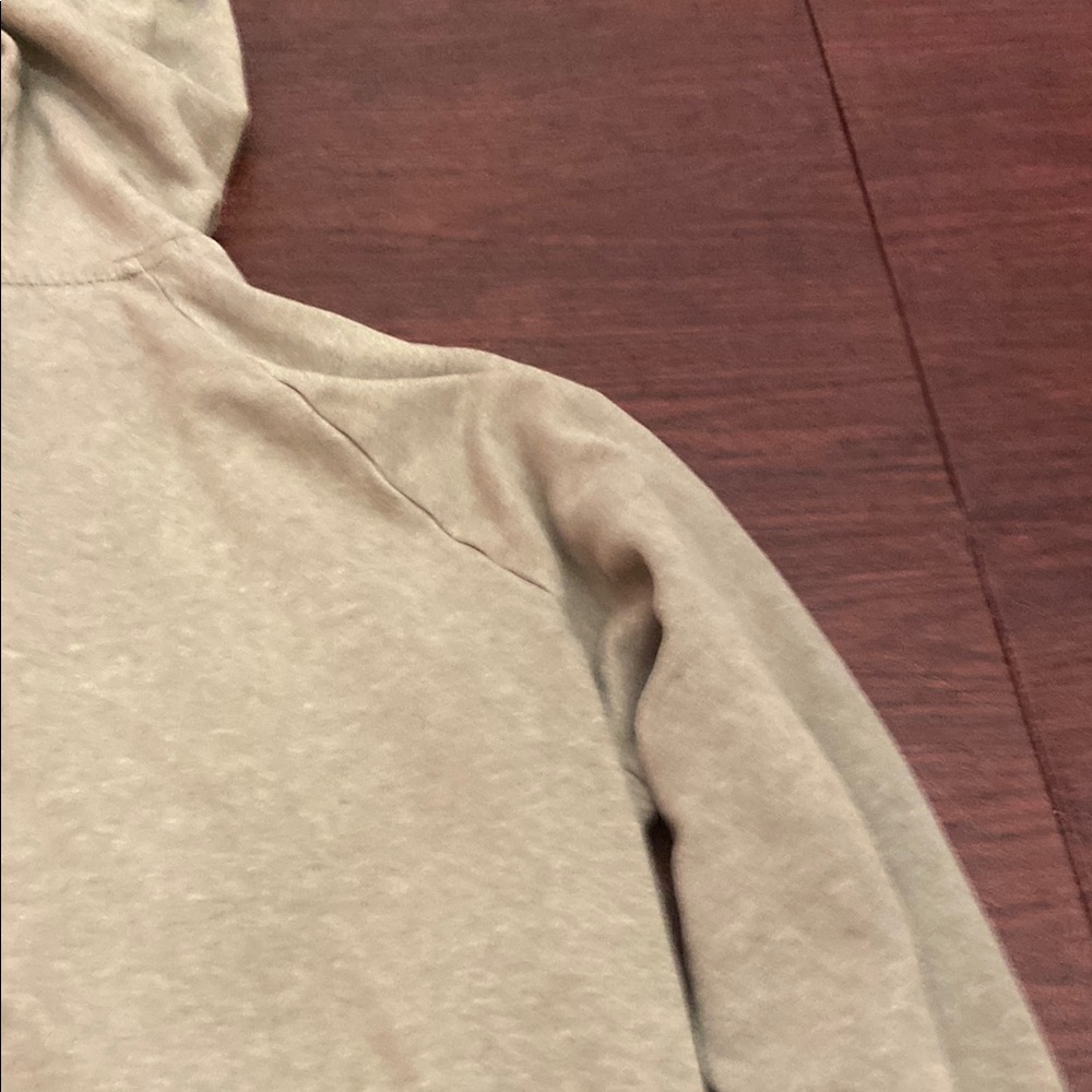 Under Armour Gray with tint of green Hoodie Sweatshirt - Picture 13 of 15
